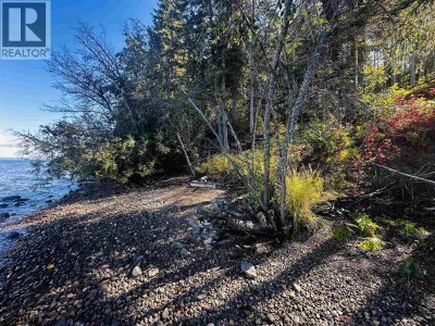 5 MUNDHAUSEN Road | Burns Lake British Columbia | Slide Image Five