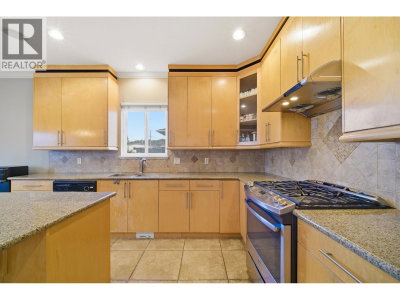 6549 DUNNEDIN Street | Burnaby British Columbia | Slide Image Thirteen