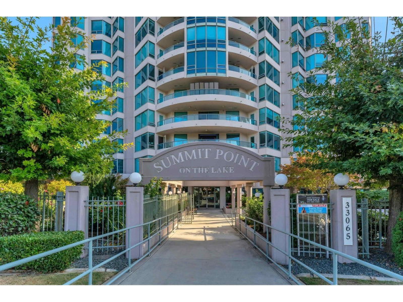 33065 MILL LAKE Road Abbotsford British Columbia, V2S 8E6 - 2 Bedrooms Condo For Sale