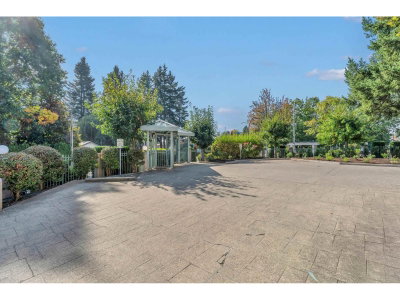 33065 MILL LAKE Road | Abbotsford British Columbia | Slide Image Thirty-seven