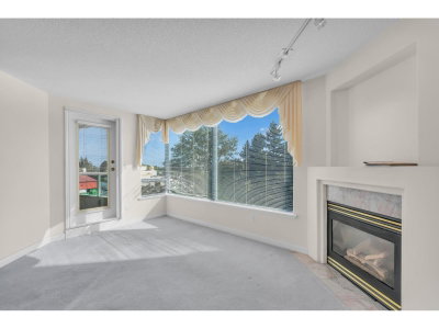 33065 MILL LAKE Road | Abbotsford British Columbia | Slide Image Nine