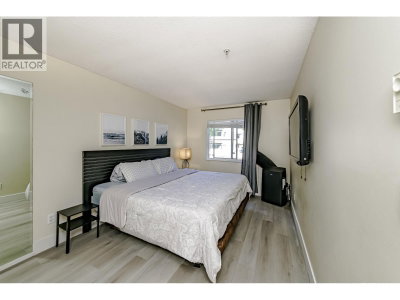 1328 W 73RD Avenue | Vancouver British Columbia | Slide Image Eighteen