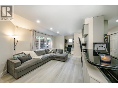 1328 W 73RD Avenue | Vancouver British Columbia | Slide Image Six