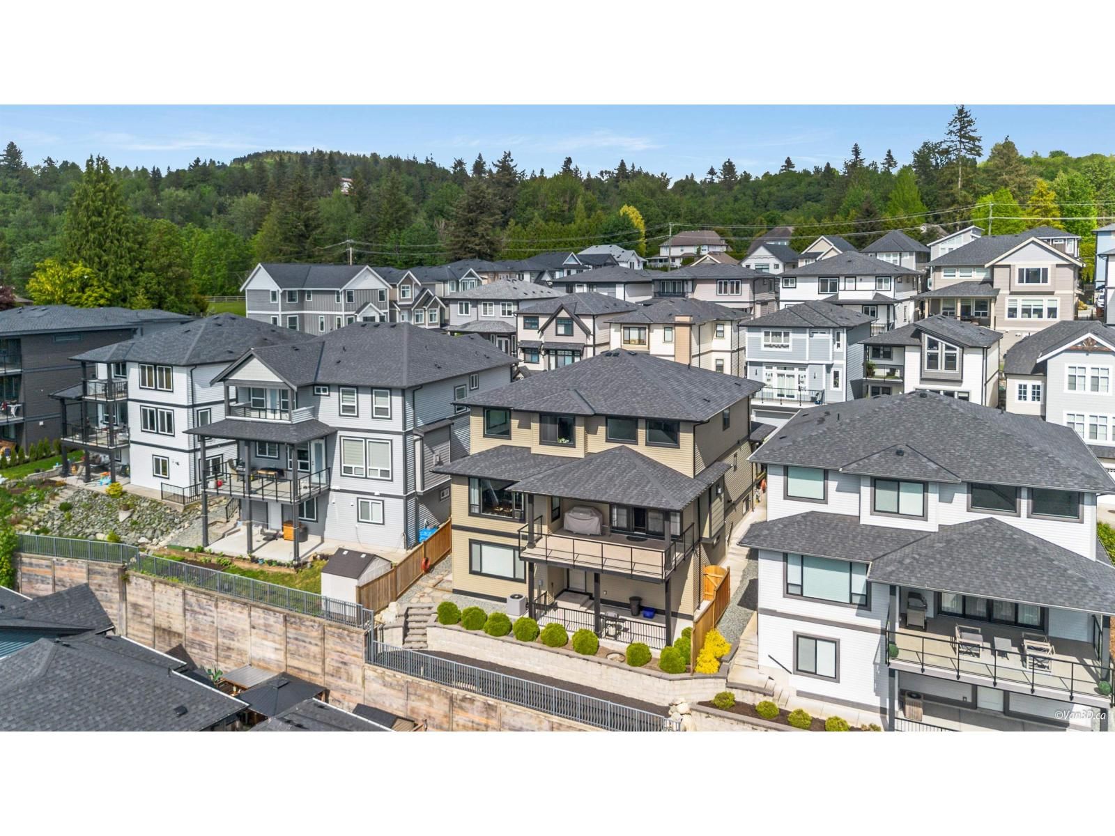 4295 OLD CLAYBURN Road, Abbotsford, British Columbia V3G 0G4