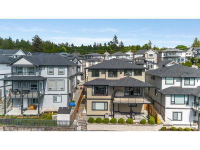 4295 OLD CLAYBURN Road | Abbotsford British Columbia | Slide Image Two