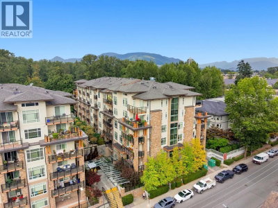 2465 WILSON Avenue | Port Coquitlam British Columbia | Slide Image Thirty-two