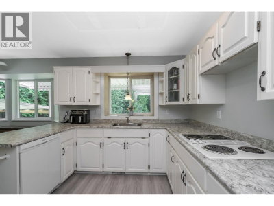 12295 269 Street | Maple Ridge British Columbia | Slide Image Twenty-four