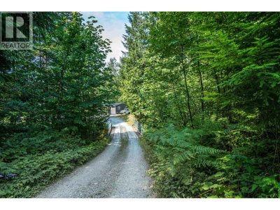 12295 269 Street | Maple Ridge British Columbia | Slide Image Five