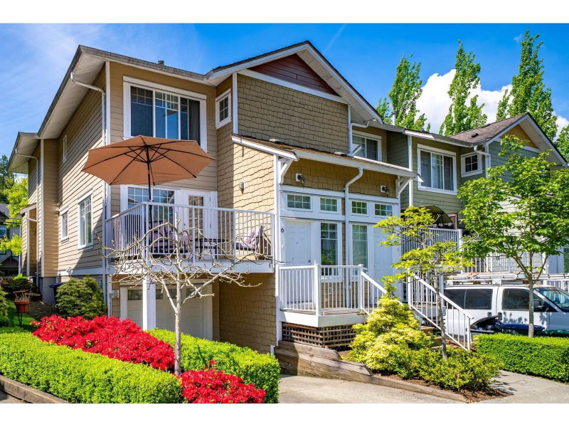 6110 138 Street Surrey British Columbia, V3X 3V6 - 3 Bedrooms Condo For Sale