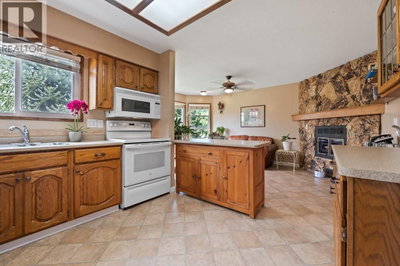 11523 BONSON Road | Pitt Meadows British Columbia | Slide Image Seven