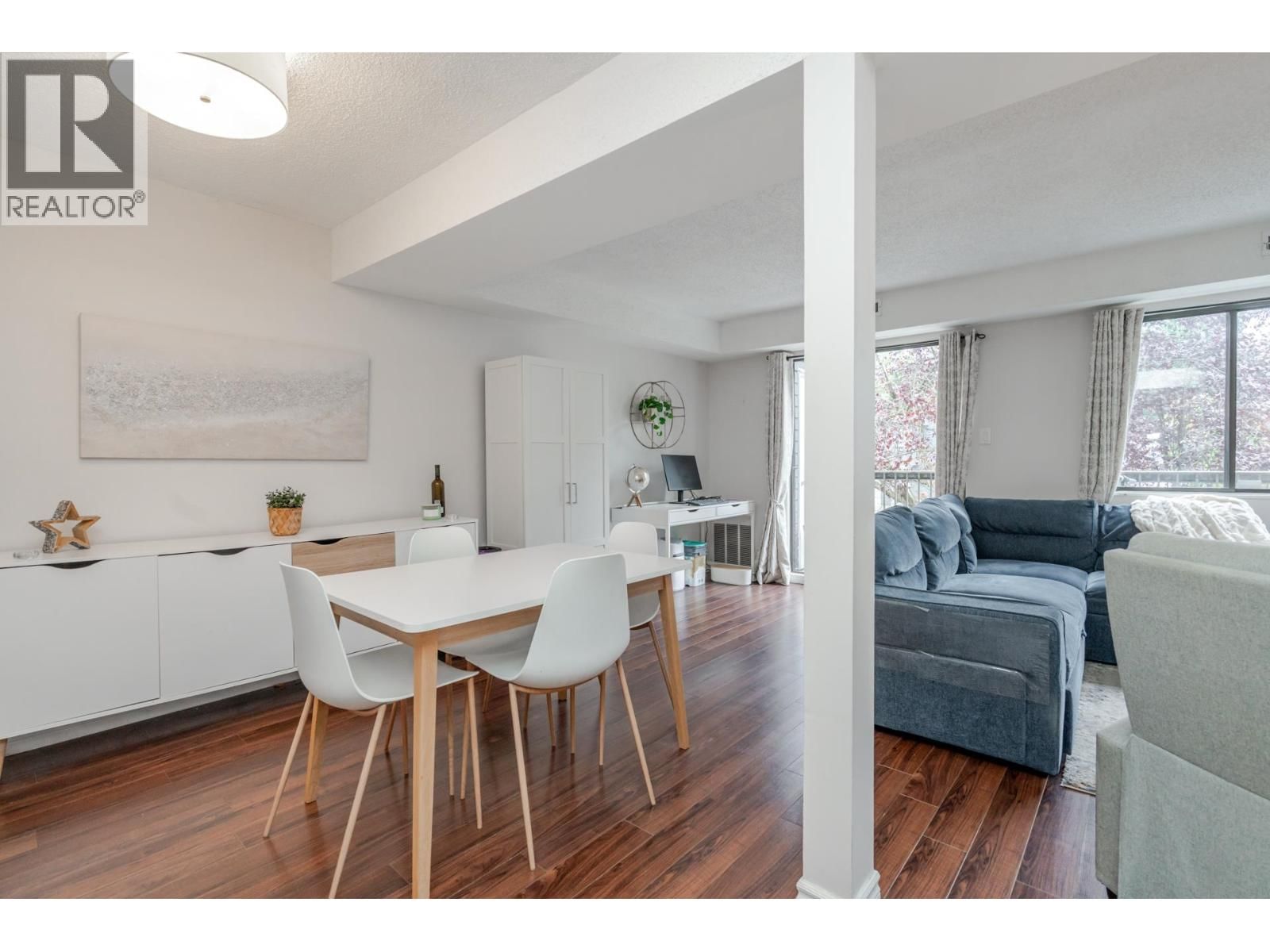 7363 CAPISTRANO Drive, Burnaby, British Columbia V5A 1P7