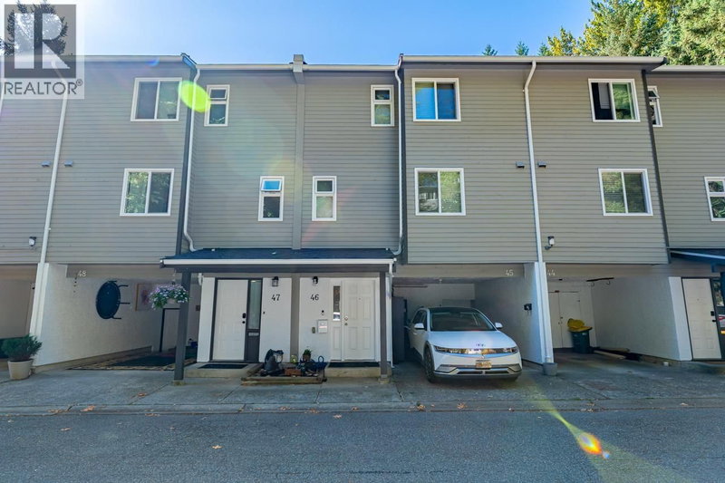 1240 FALCON Drive Coquitlam British Columbia, V3E 2B4 - 3 Bedrooms Condo For Sale