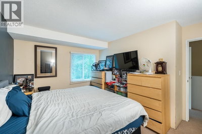 1240 FALCON Drive | Coquitlam British Columbia | Slide Image Nineteen
