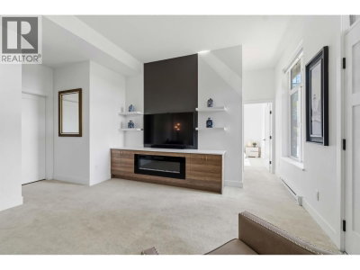 3552 VICTORIA Drive | Coquitlam British Columbia | Slide Image Nineteen