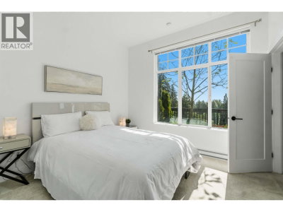 3552 VICTORIA Drive | Coquitlam British Columbia | Slide Image Twenty-one