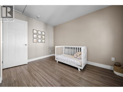 801 RODERICK Avenue | Coquitlam British Columbia | Slide Image Thirteen
