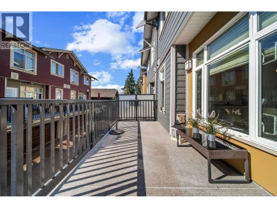 801 RODERICK Avenue | Coquitlam British Columbia | Slide Image Nineteen