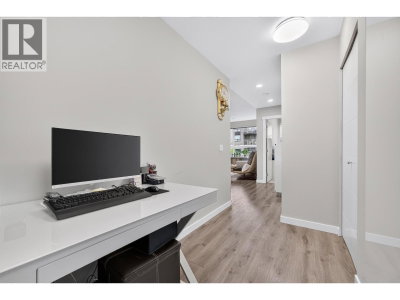 9233 ODLIN Road | Richmond British Columbia | Slide Image Twelve