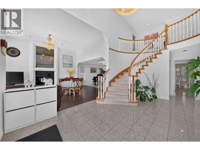 10791 SOUTHDALE Road | Richmond British Columbia | Slide Image Three