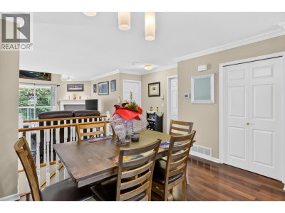 22740 116 Avenue | Maple Ridge British Columbia | Slide Image Eleven