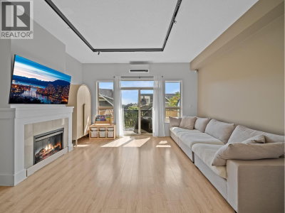 3105 DAYANEE SPRINGS Boulevard | Coquitlam British Columbia | Slide Image Thirteen