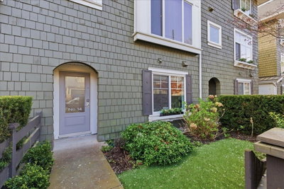 288 171 Street | Surrey British Columbia | Slide Image Three