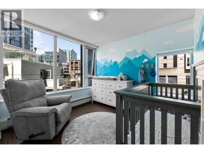 633 ABBOTT Street | Vancouver British Columbia | Slide Image Eighteen