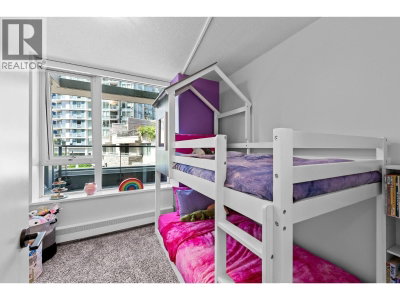 633 ABBOTT Street | Vancouver British Columbia | Slide Image Twenty