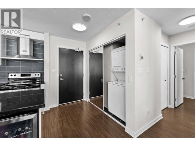 633 ABBOTT Street | Vancouver British Columbia | Slide Image Twenty-four