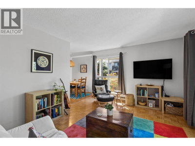 808 8TH Avenue | Vancouver British Columbia | Slide Image Thirteen