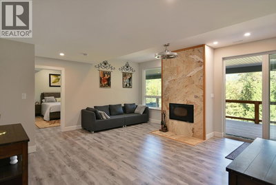 5611 OYSTER BAY Road | Garden Bay British Columbia | Slide Image Twenty-seven