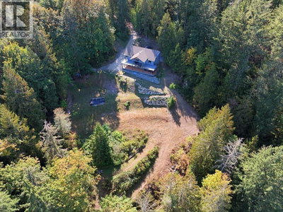 5611 OYSTER BAY Road | Garden Bay British Columbia | Slide Image Three