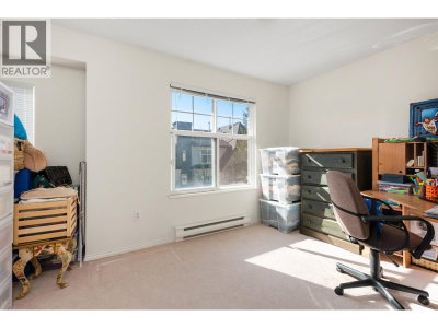 3711 ROBSON Court | Richmond British Columbia | Slide Image Thirteen