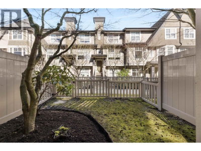 3711 ROBSON Court | Richmond British Columbia | Slide Image Fifteen