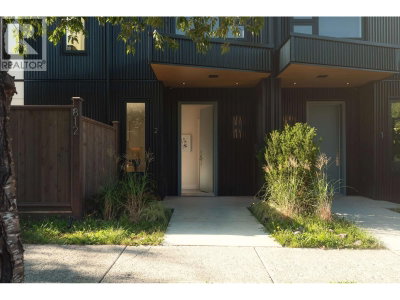812 26TH Avenue | Vancouver British Columbia | Slide Image Nine