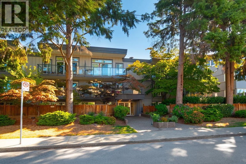 1450 LABURNUM Street Vancouver British Columbia, V6J 3W3 - 1 Bedroom Condo For Sale