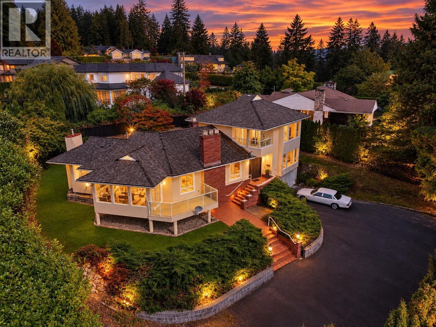535 STEVENS Drive, West Vancouver, British Columbia V7S 1E1