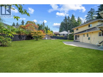 535 STEVENS Drive | West Vancouver British Columbia | Slide Image Twenty-nine