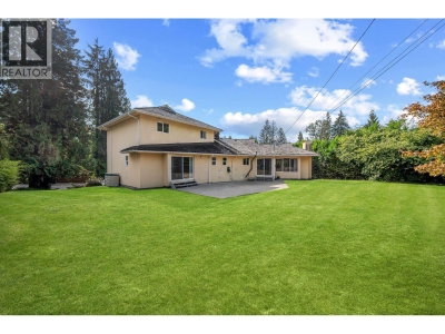 535 STEVENS Drive | West Vancouver British Columbia | Slide Image Thirty-one