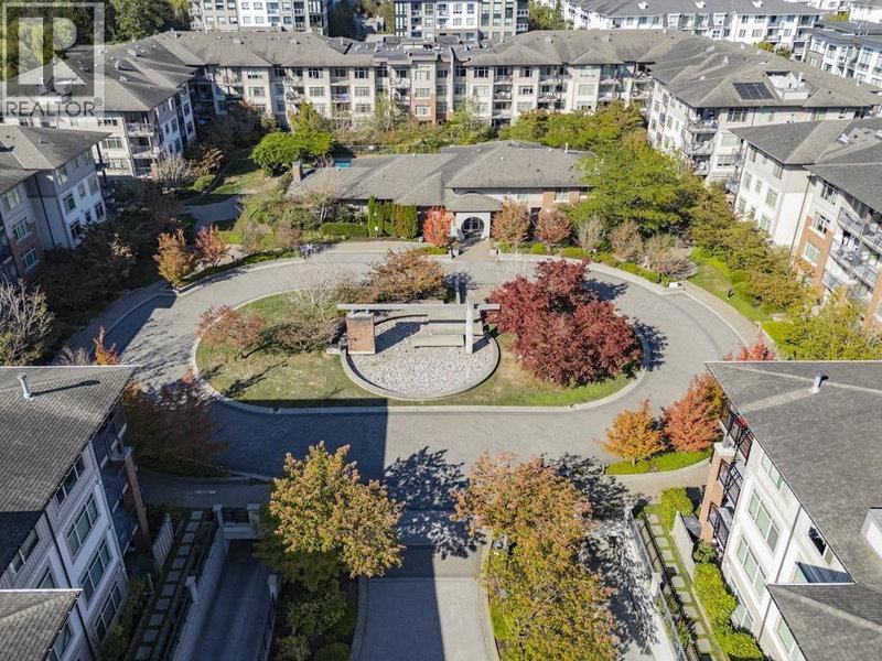 9299 TOMICKI Avenue Richmond British Columbia, V6X 0C5 - 2 Bedrooms Condo For Sale