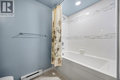 9299 TOMICKI Avenue | Richmond British Columbia | Slide Image Thirteen