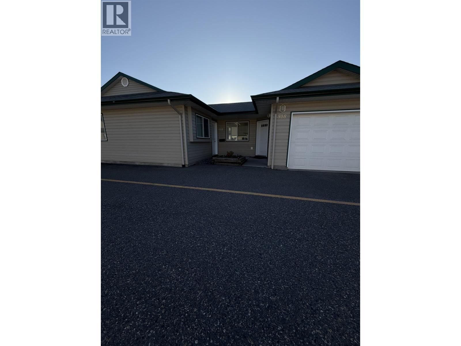 2889 FERRY Avenue, Prince George, British Columbia V2N 1L3