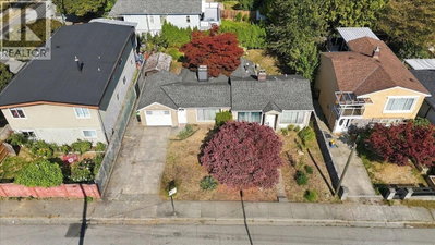 2219 25TH Avenue | Vancouver British Columbia | Slide Image Two