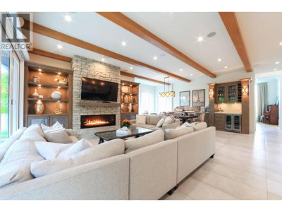 7863 WALMSLEY Court | Burnaby British Columbia | Slide Image Thirteen