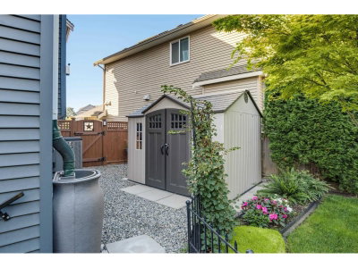 27515 27A Avenue | Langley British Columbia | Slide Image Forty