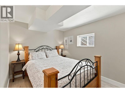 9226 EMERALD Drive | Whistler British Columbia | Slide Image Twenty-seven