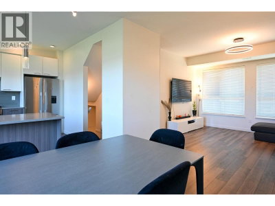 10311 RIVER Drive | Richmond British Columbia | Slide Image Seven