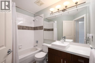 2200 PANORAMA Drive | Port Moody British Columbia | Slide Image Twenty-nine