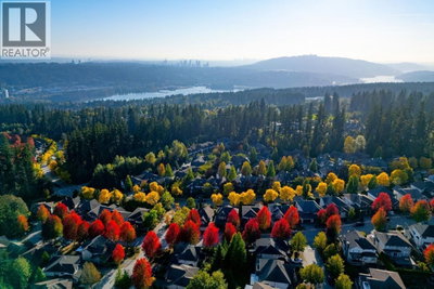 2200 PANORAMA Drive | Port Moody British Columbia | Slide Image Thirty-seven