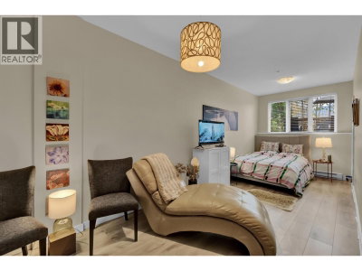 160 SHORELINE Circle | Port Moody British Columbia | Slide Image Ten